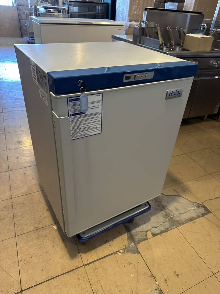 ハイアール　2021年　美品　薬品冷蔵庫　冷蔵庫　HYC-118 100V変圧器付「画像9.10参照」2℃〜8℃ 医療機関　研究機関　メディカル機器_画像2