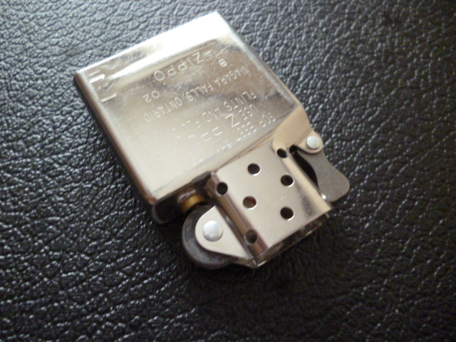 2002 ZIPPO CANADA・NIAGARA FASLLS ONTARIO・Bー０２・ジッポー・カナダ工場・最終年インサイドユニット・未使用_画像5