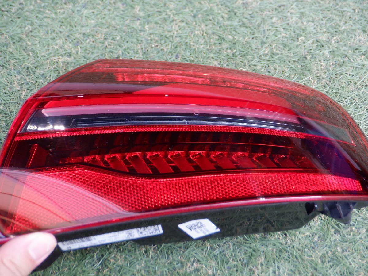  Audi original ABA-4HDDTF S8 S8 plus H29/8 latter term right H black LED tail light tail lamp right side driver`s seat out 4H0945096N beautiful A8 etc. 