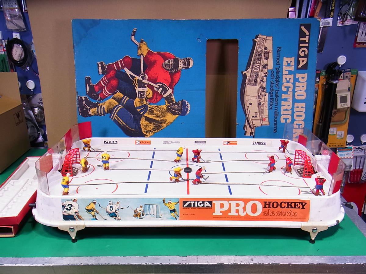 ■■【即決】PRO HOCKEY electric （スウェーデンのホッケーゲーム）MADE BY STIGA SWEDEN artikei71-1131 ジャンク品扱いで出品します_画像1