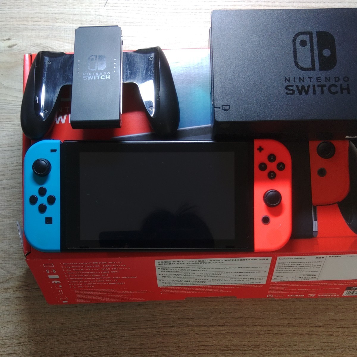 Nintendo Switch Joy-Con （L）ネオンブルー/（R）ネオンレッド HAD-S