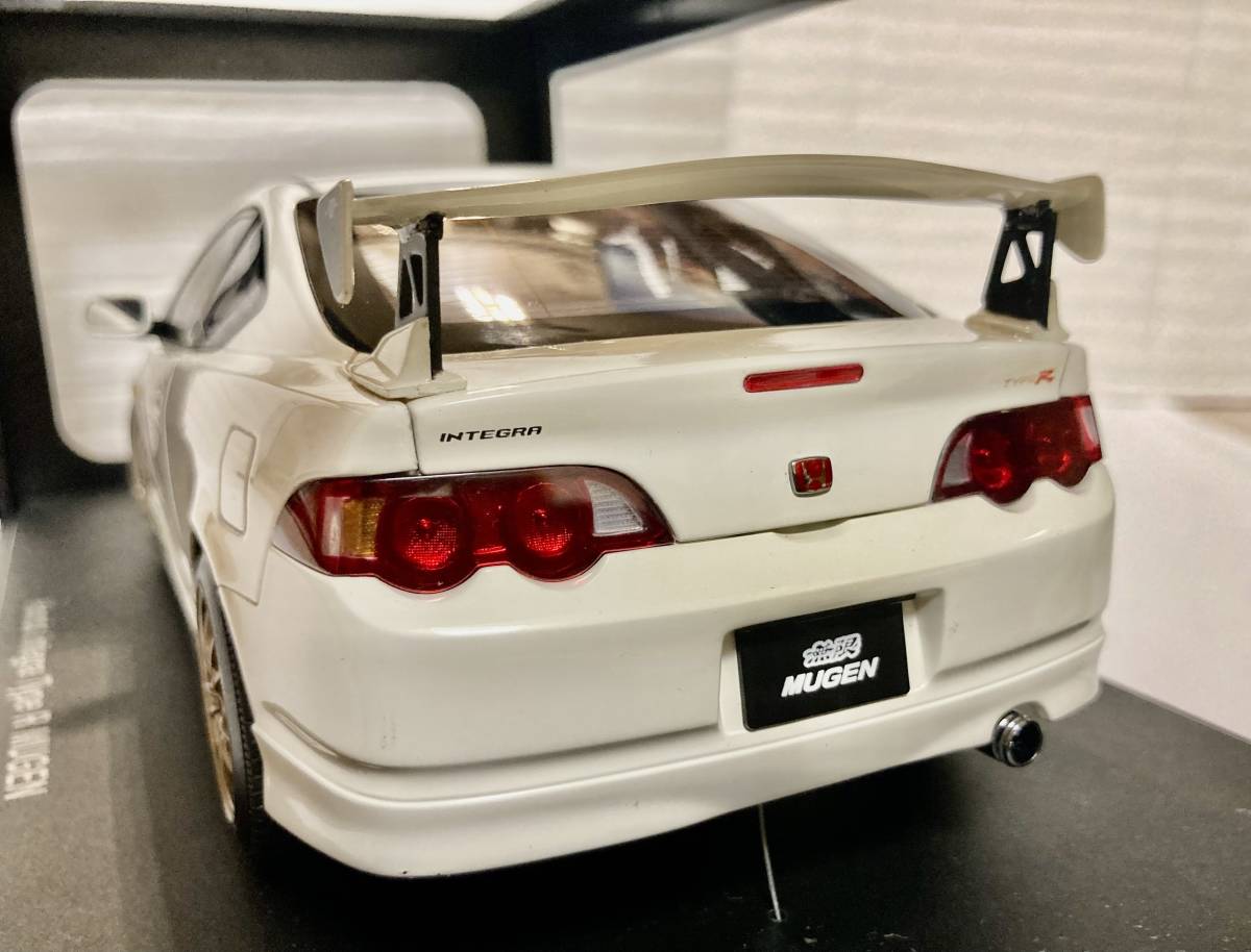 Yahoo!オークション - オートアート 1/18 ホンダ インテグラ TYPE-R