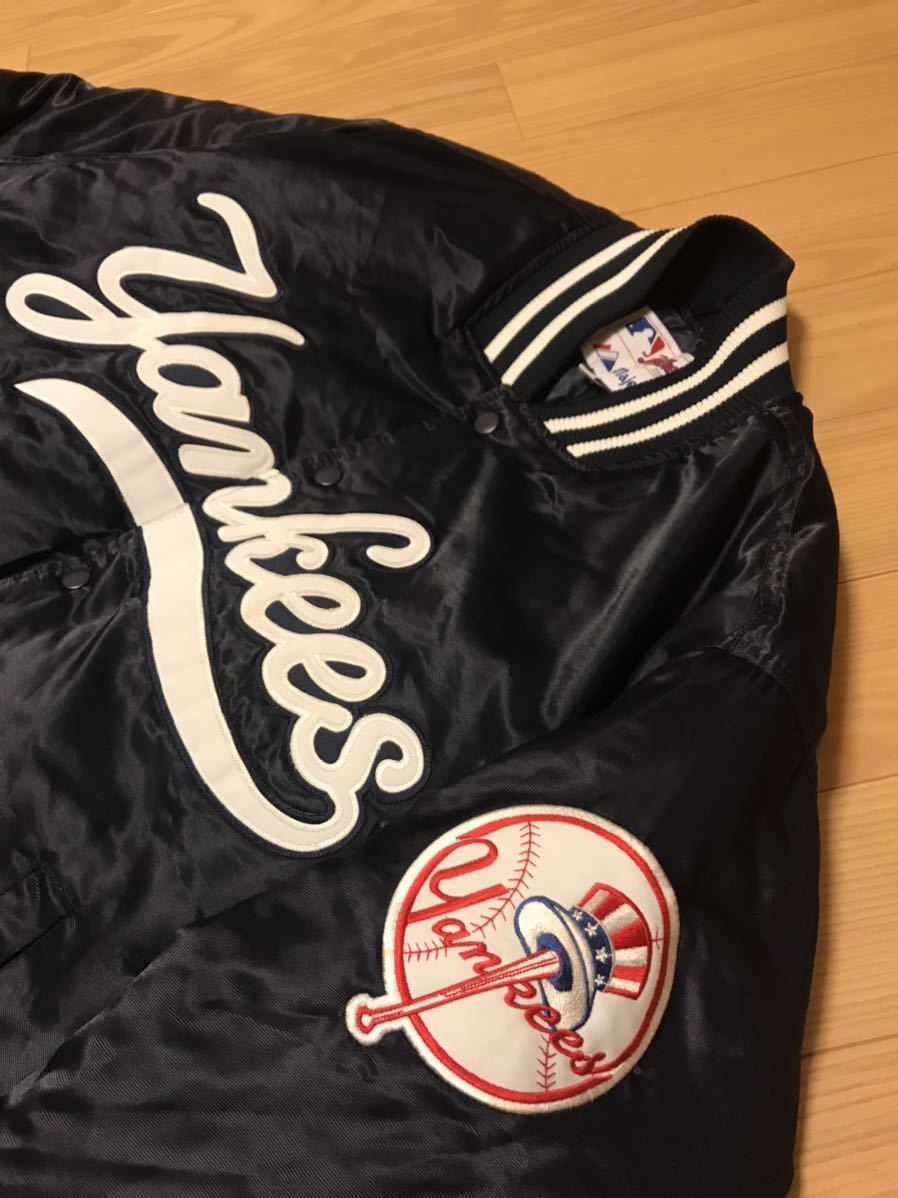 着用極少な目.美品☆90s-Majestic製／MLB・NY.ヤンキース M超大き目.日本XL〜並 肉厚中綿入.ナイロンスタジャン Authentic COLLECTION OLD!_画像2