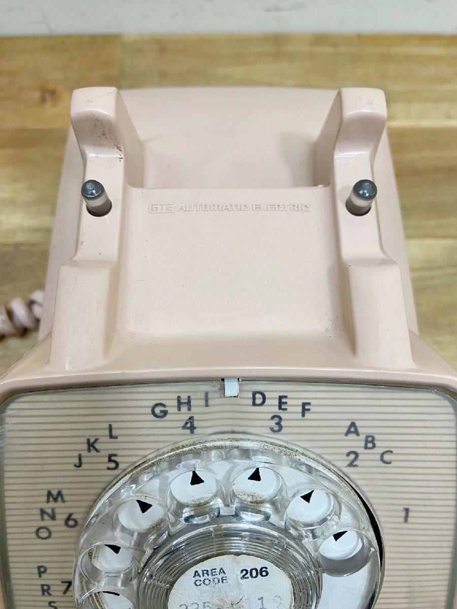  America Vintage telephone machine dial phone 80*s interior Junk store fixtures store furniture american miscellaneous goods display [8780]