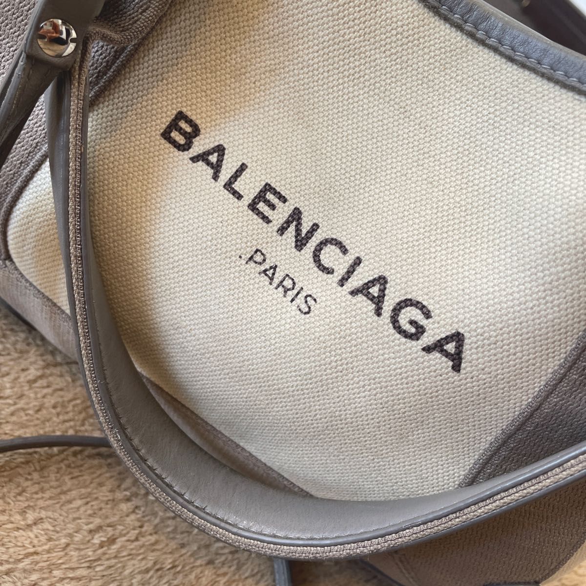 正規品★本物★BALENCIAGA バレンシアガ ショルダーバッグ ネイビーカバス 2way キャンバス グレー XS【送料無料】