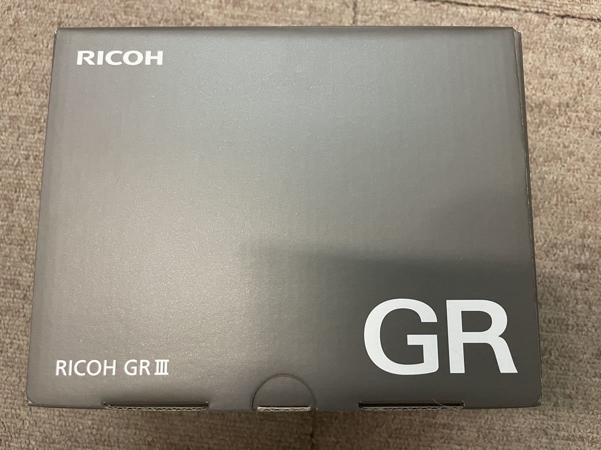 RICOH GR III 未使用品