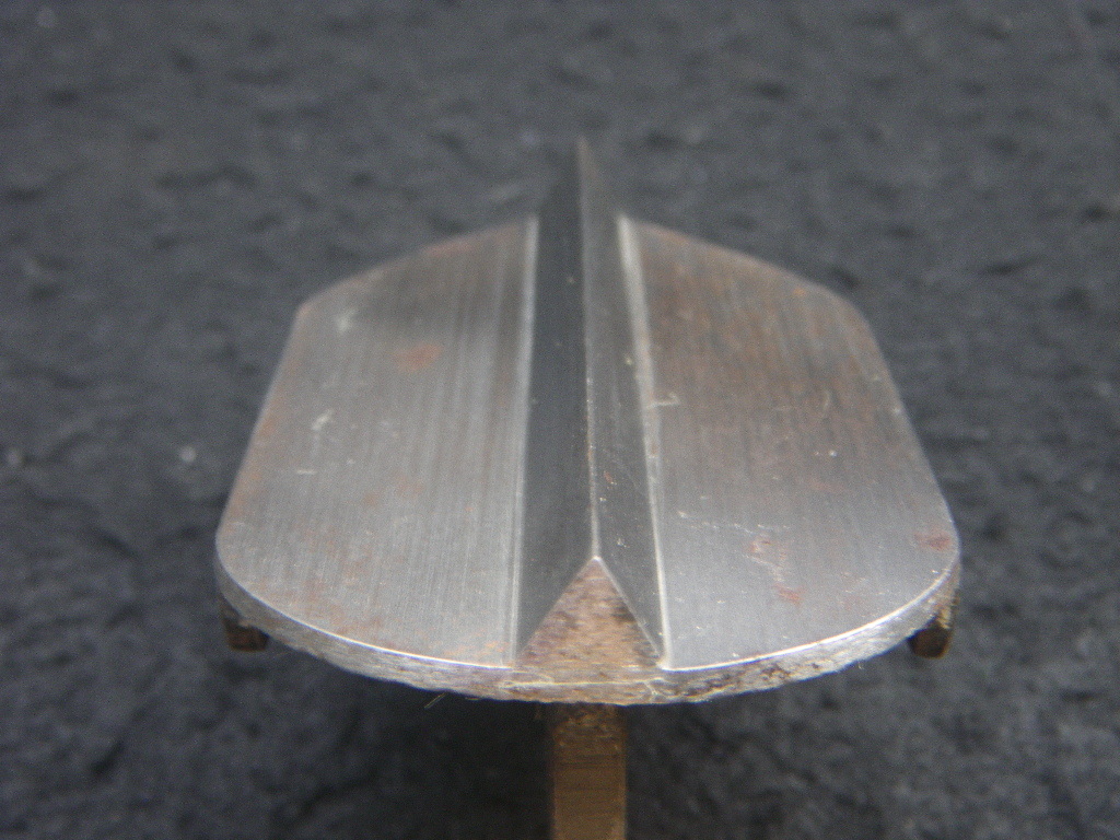 159g 9㎜ 鏝 左官鏝 左官道具 こて Japanese Plasterer trowel 159g 9㎜ 鏝 左官鏝 左官道具 こて Japanese Plasterer trowel