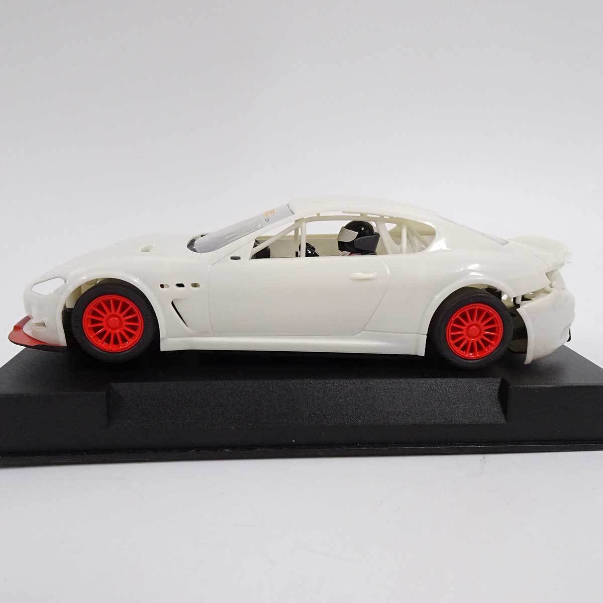 【中古・未使用品】Slot.it 1/32 スロットカー Maserati MC GT4 White Body Kit CA48z_画像2