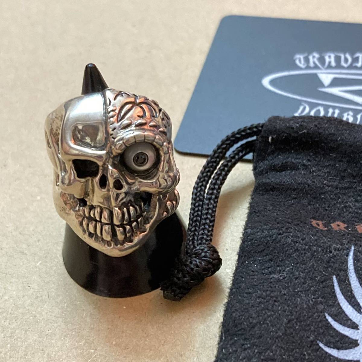 SP item * один пункт предмет * новый товар не использовался Travis Walker TravisWalker половина Skull кольцо / custom Stone in Stone одна сторона глаз en серый ввод 