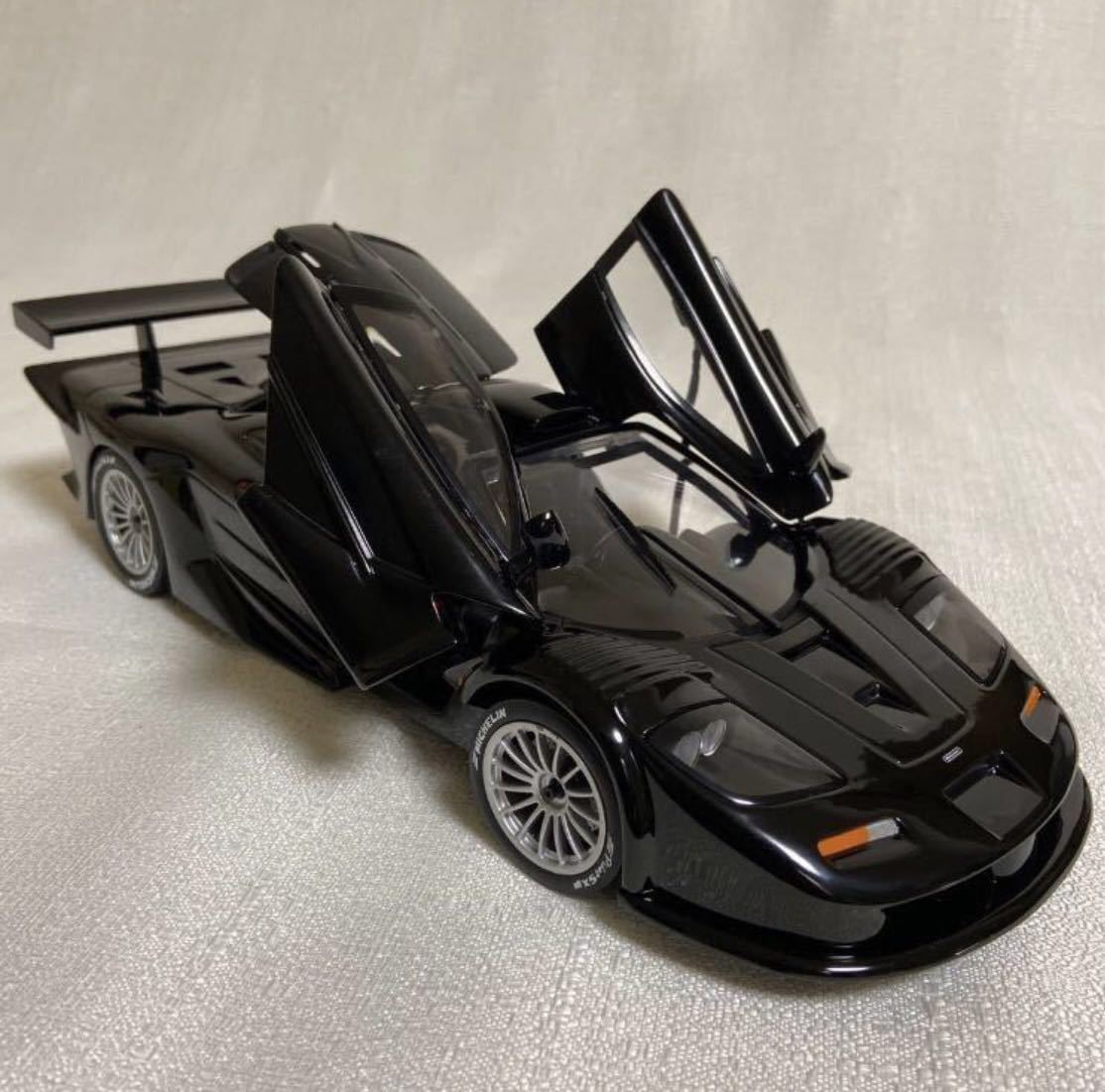 ★UT モデル／UT models ：1/18 ★マクラーレン コレクション ★マクラーレン F1 GTR ロードカー：ロングテール (Black) ☆usedモデル の画像4