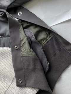 Sacai　日本完売商品　セーター　グレー　2サイズ　_画像5
