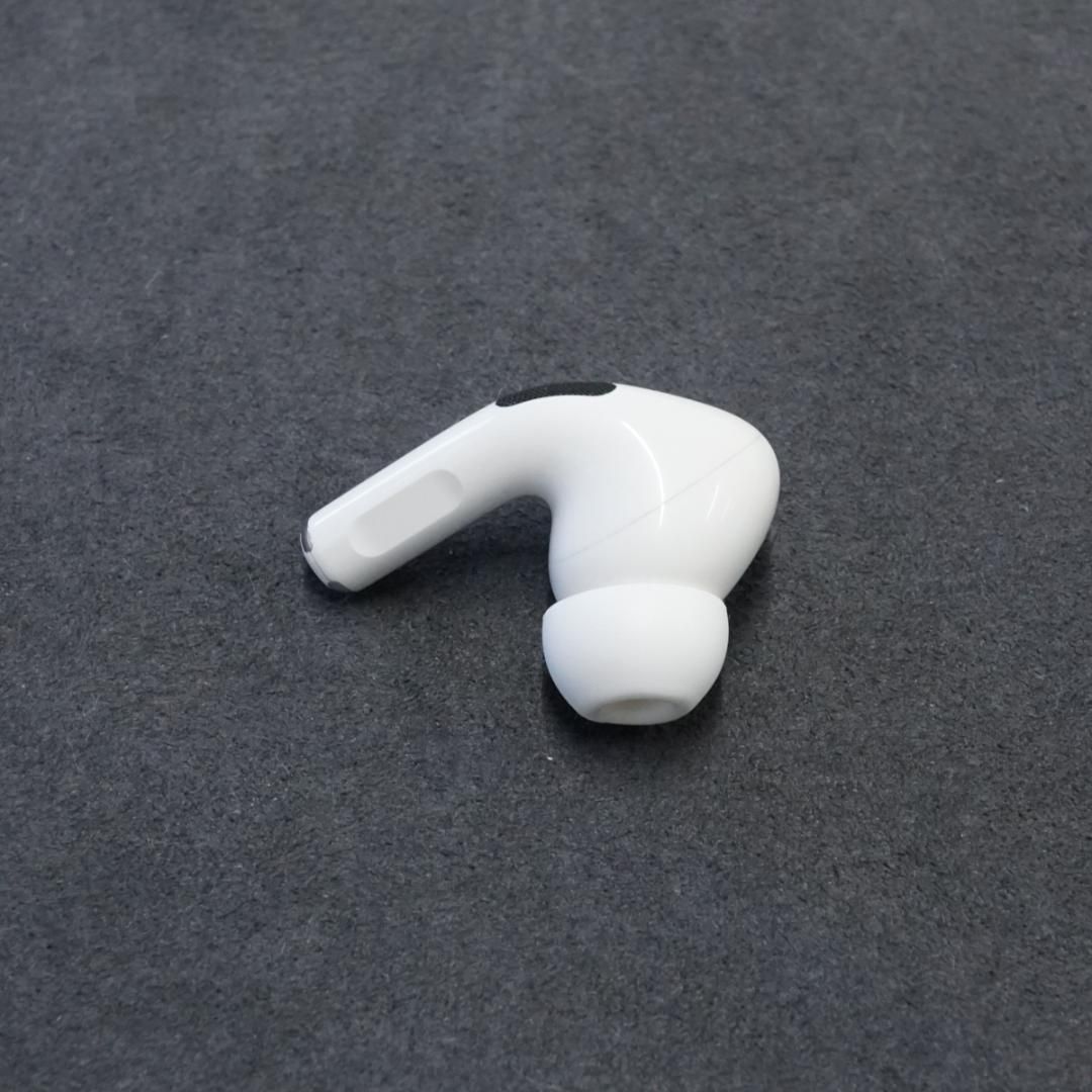 Apple AirPods Pro エアーポッズプロ右イヤホンのみUSED美品R