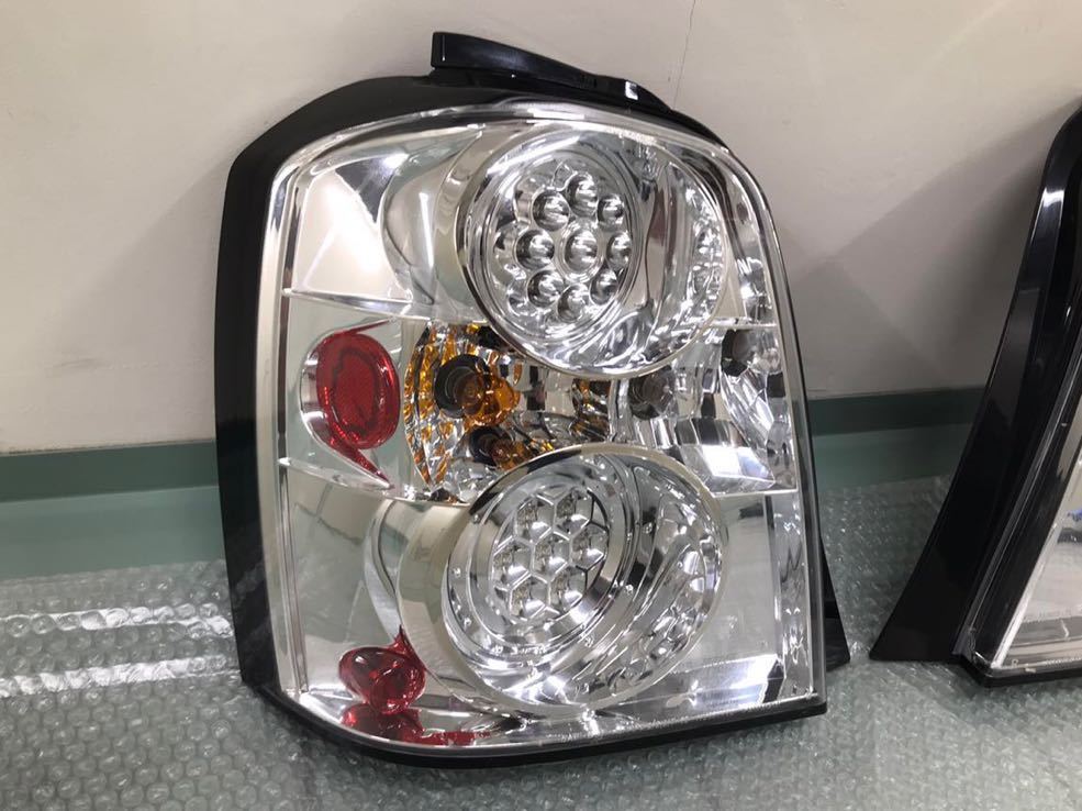 希少 トヨタ クルーガー JUNYAN LED テールランプ クリア 左右セット