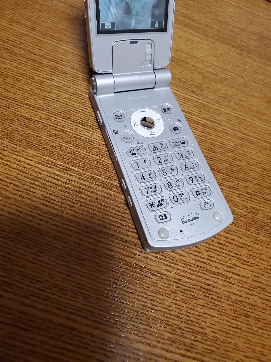 された ☆ドコモ☆LEDカスタム携帯☆FOMA P902i No,2 しくは