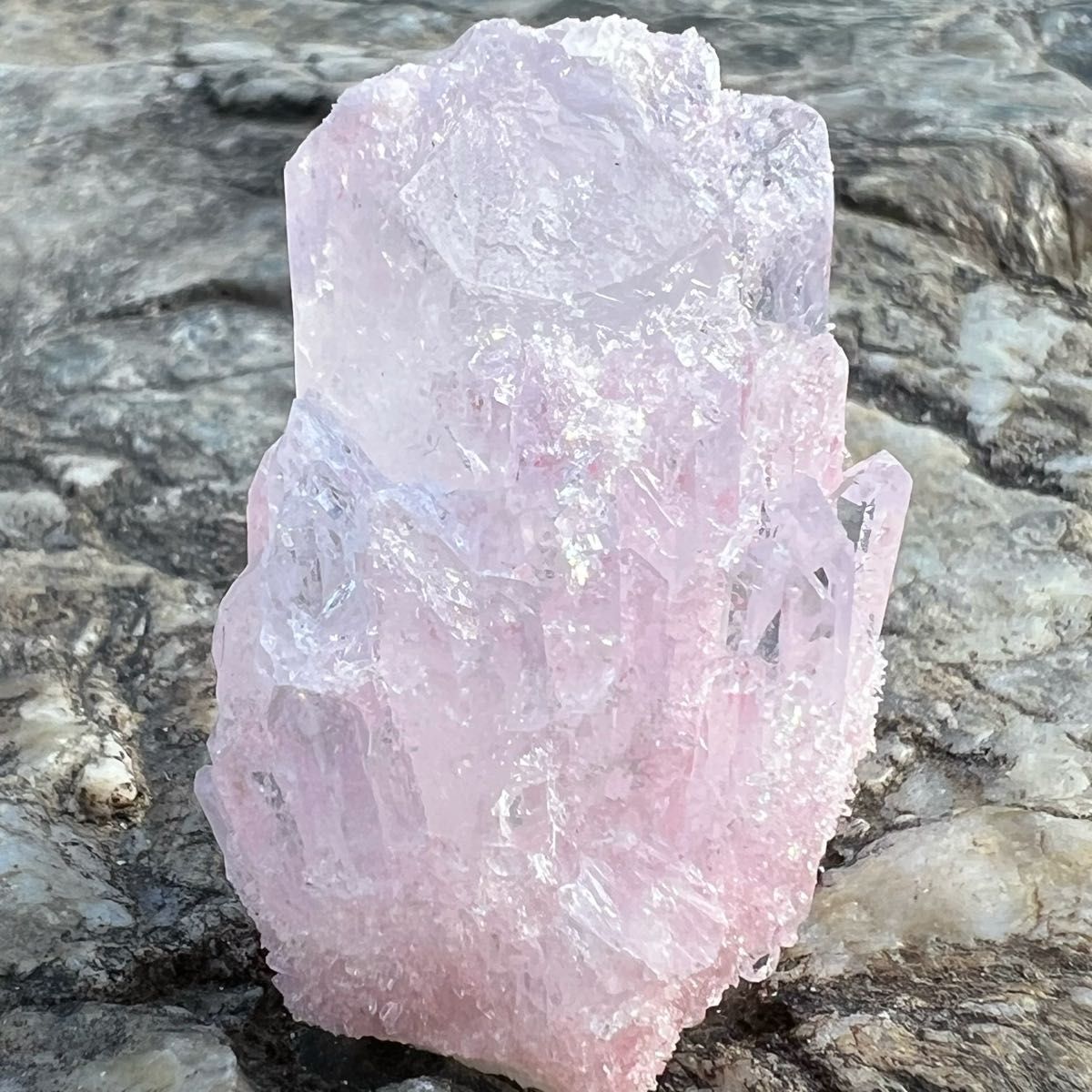 ピンクキャンドルクォーツ 鉱物原石 ラベンダーピンク ピンク 
