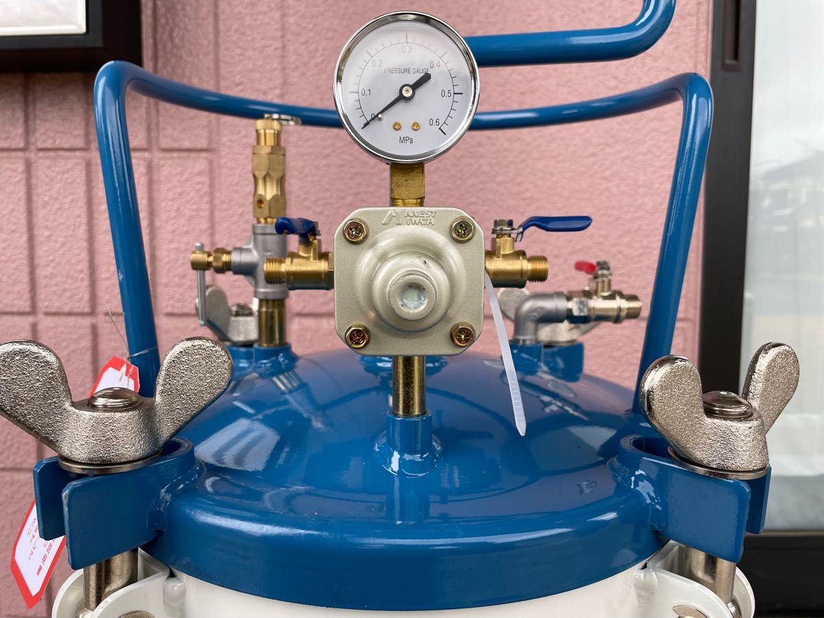 アネスト岩田 塗料 加圧タンク 汎用 (手動攪拌式)20L() PT-20D アネスト岩田 塗料 加圧タンク 汎用 (手動攪拌式)20L() PT-20D