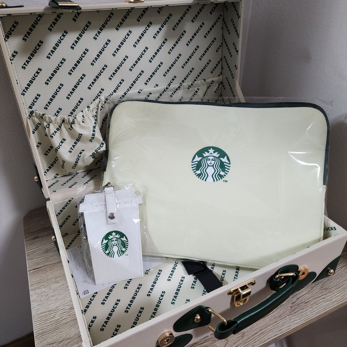 新しい季節 【限定】Starbucks その他 マイカスタマイズジャーニー