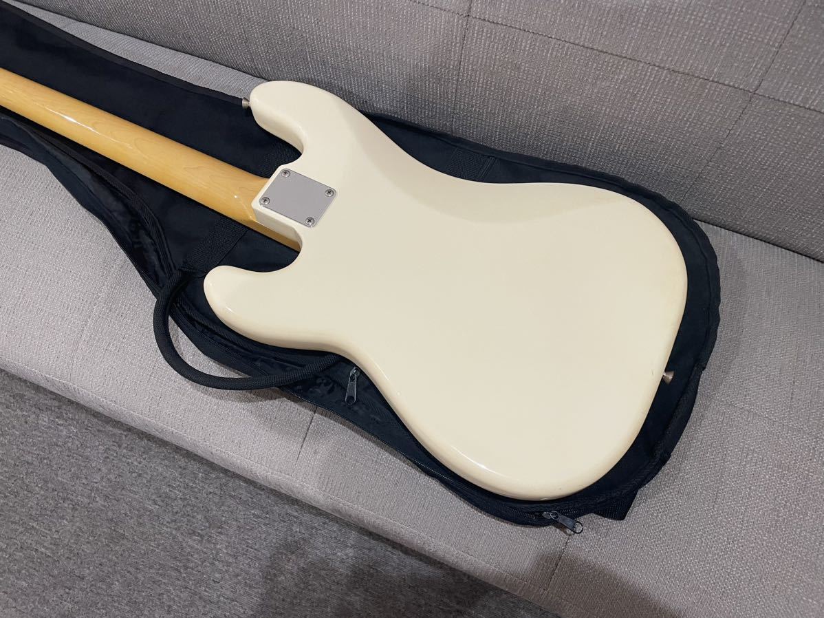 Fender Japan フェンダージャパン プレシジョンベース-