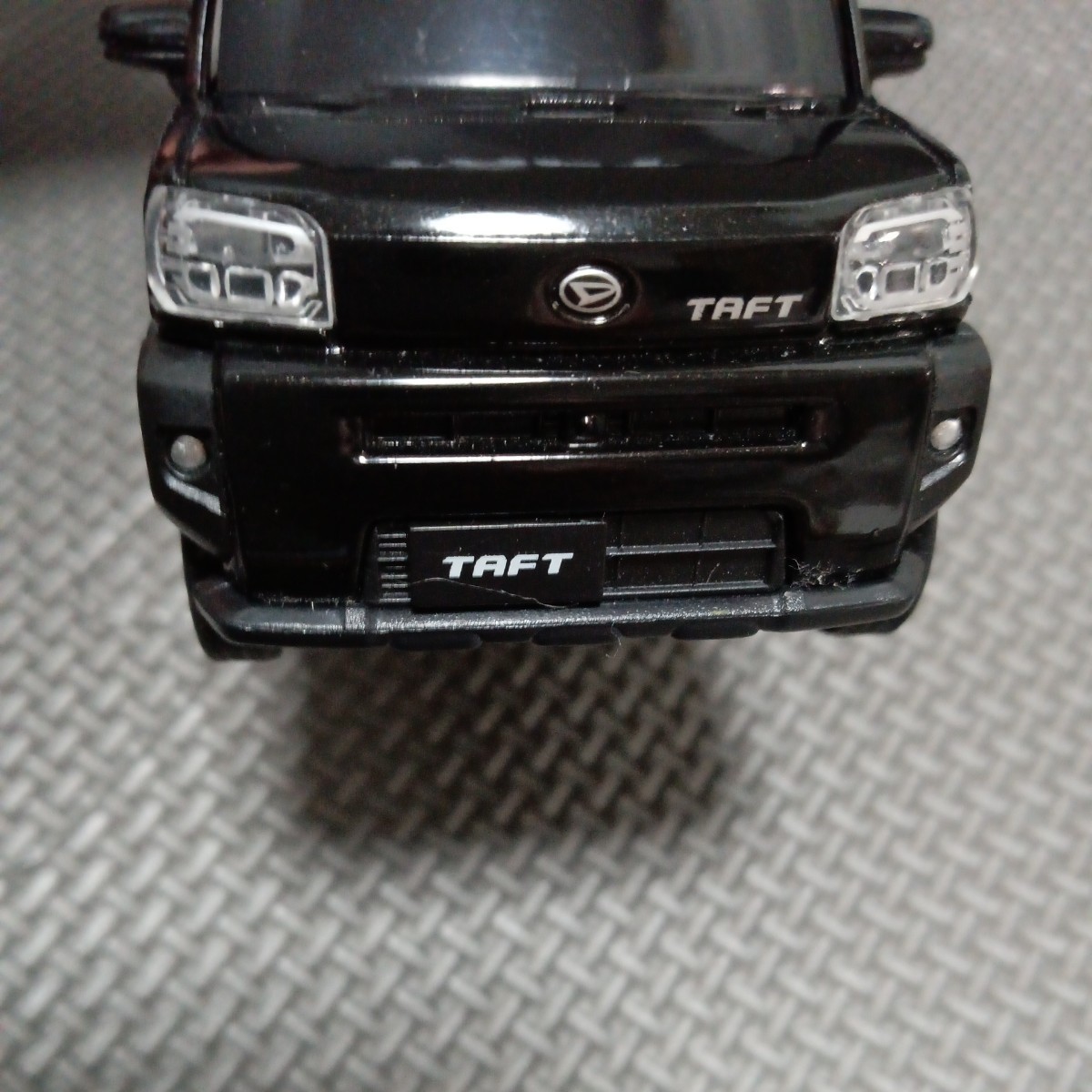 プルバックカー「DAIHATSU タフト」TAFT ミニカー プルバック 黒系　ブラック_画像8