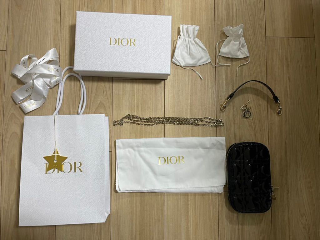 【ディオール】LADY DIOR フォンホルダー　Dior 新品、未使用品