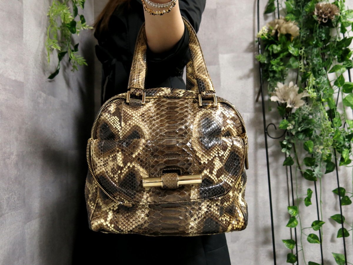 ○超美品○JIMMY CHOO ジミーチュウ○パイソン本ヘビ革○ハンドバッグ