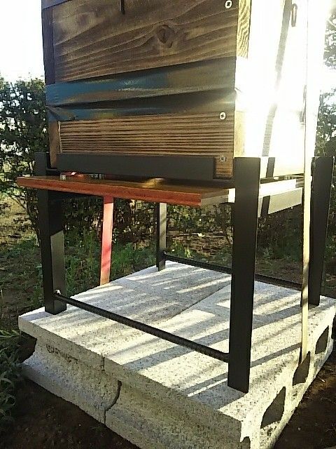 重箱式巣箱台 290㎜用 ニホンミツバチ スムシ暑さオオスズメバチ対策