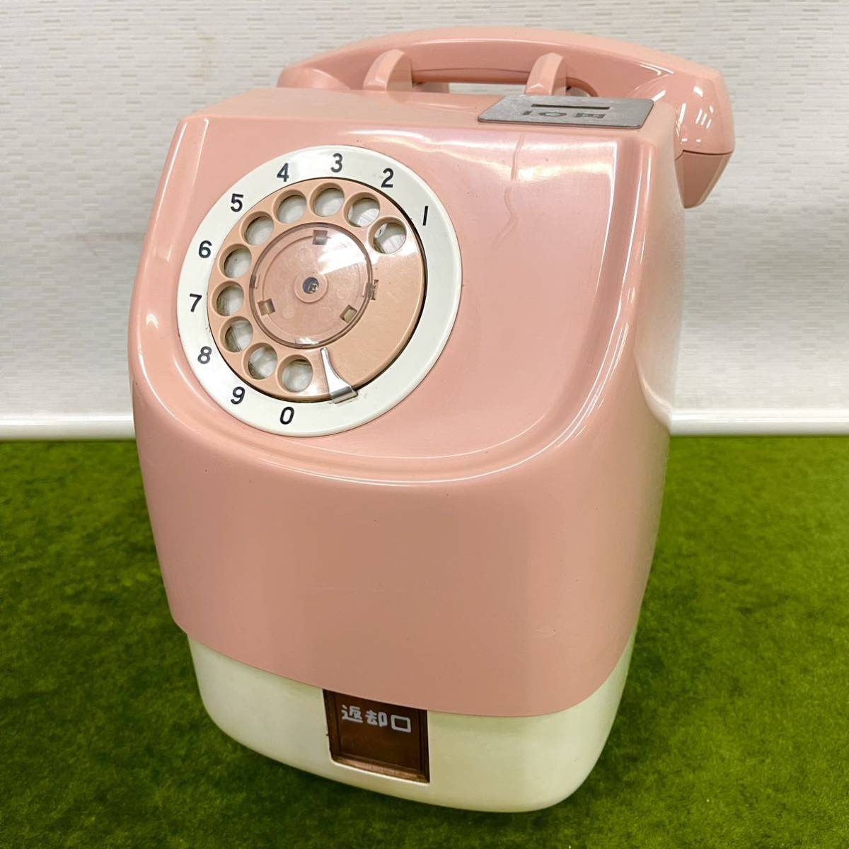 ピンクの公衆電電話 昭和レトロ インテリア-