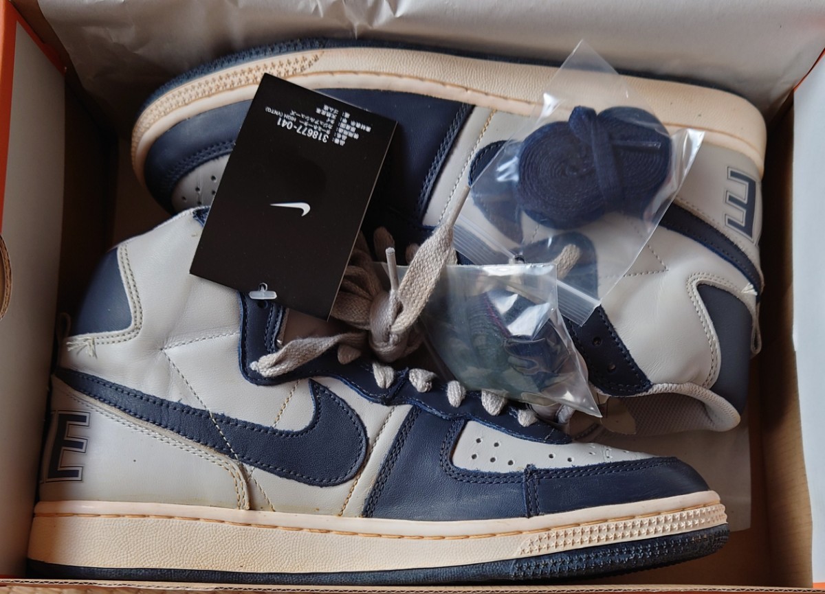 未使用 NIKE TERMINATOR HIGH VNTG ターミネーター 318677-041 US9 27