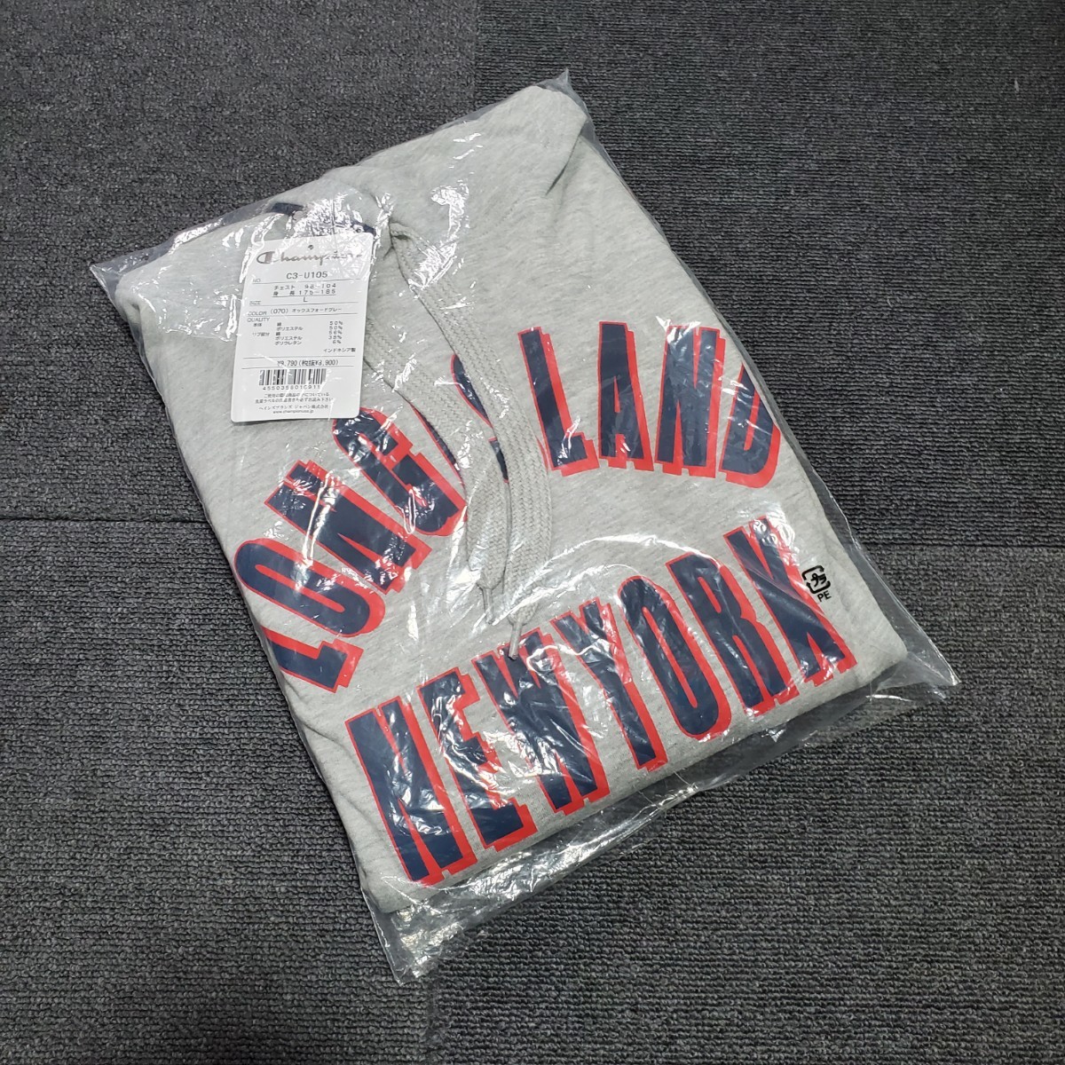 新品 Champion スウェットパーカー ニューヨーク 裏起毛スウェット L