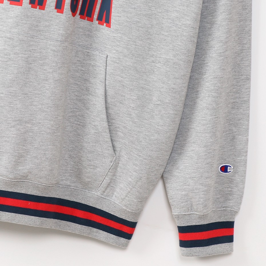 新品 Champion スウェットパーカー ニューヨーク 裏起毛スウェット L