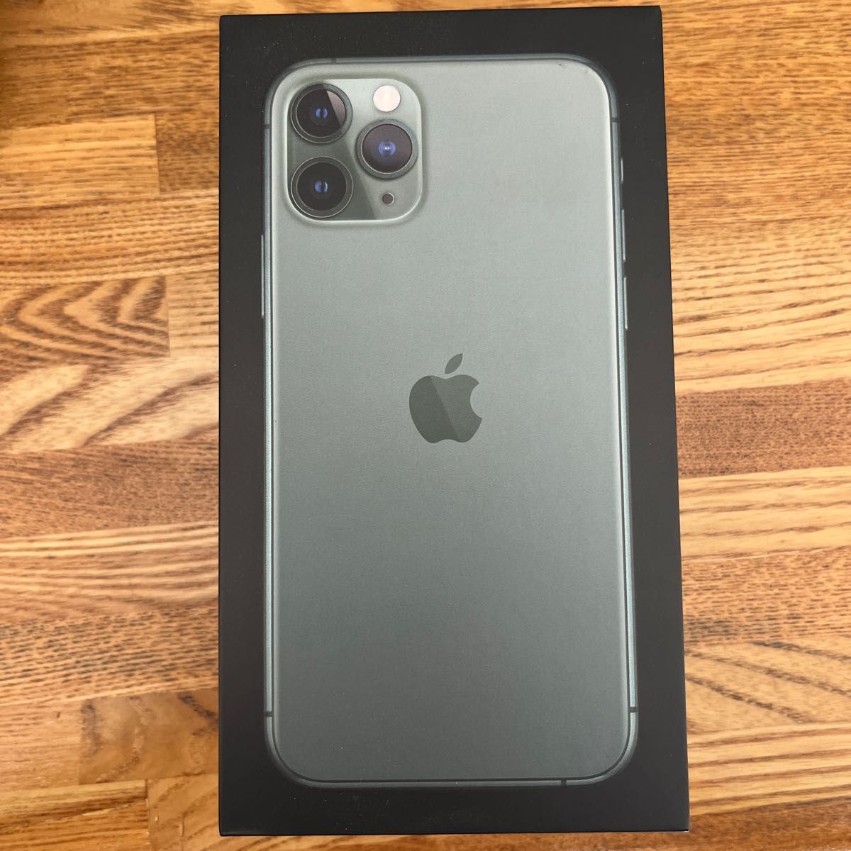 上等な上等なiPhone11 Pro Max 512GB ミッドナイトグリーン 中古 携帯