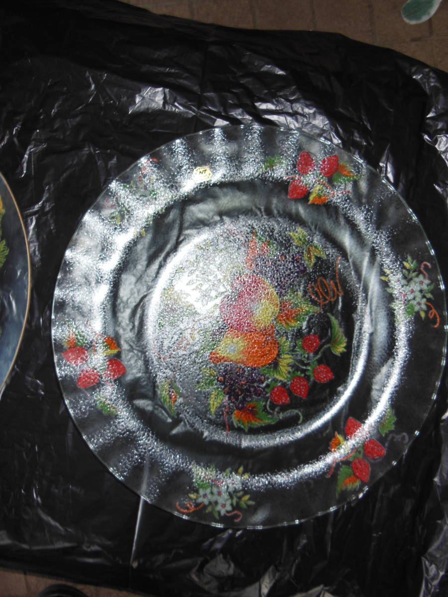 現状—ガラス大皿。小皿－2枚－ＪＡＰＡＮ