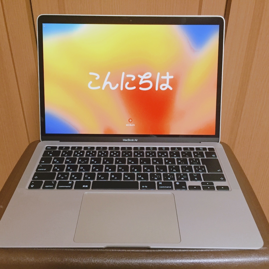 くつろぎカフェタイム MacBook Air M1 13インチ8G SSD256 充電3回