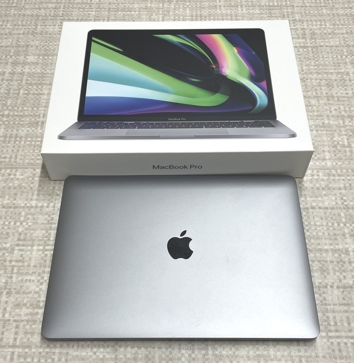 MacBook Pro 2020 M1チップ A2338 - 通販 - pinehotel.info