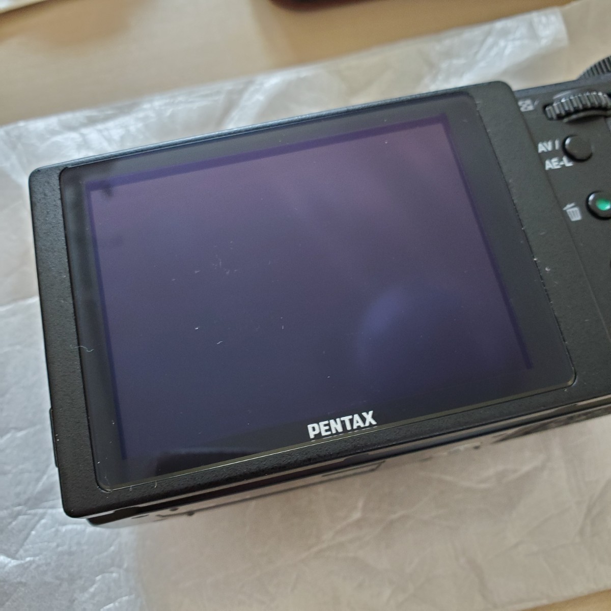 新品未使用 ペンタックス PENTAX デジタルカメラ PENTAX MX-1 クラシックブラック レザーケース 液晶プロテクター レンズカバー 送料込みの画像4