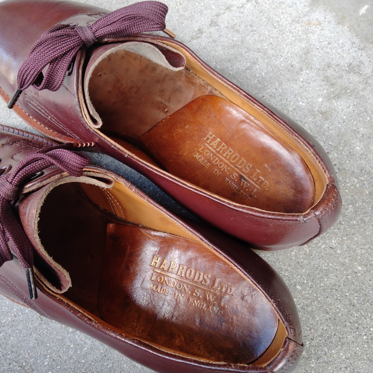 ビンテージ靴　革靴　約25cm　HARRODS イギリス　レザーシューズ　バーガンディ　ドクターソール　プレーントゥ_画像3