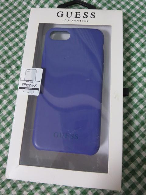 Guess シリコンハードケース iPhone8 GUHCI8LSPU_画像1