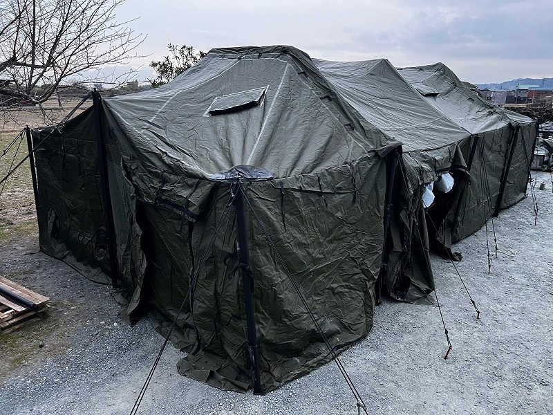 Yahoo!オークション - 【米軍放出品】大型テント シェルター Yahoo!オークション - 【米軍放出品】大型テント シェルター