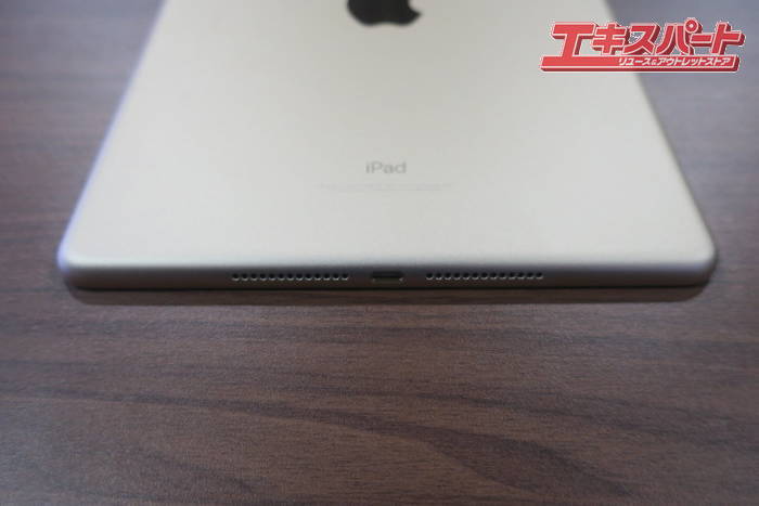 Apple iPad 第5世代 Wi-Fi+Cellular 32GB MPG42J/A SIMフリー ゴールド 9.7型タブレット 初期化済み_画像7