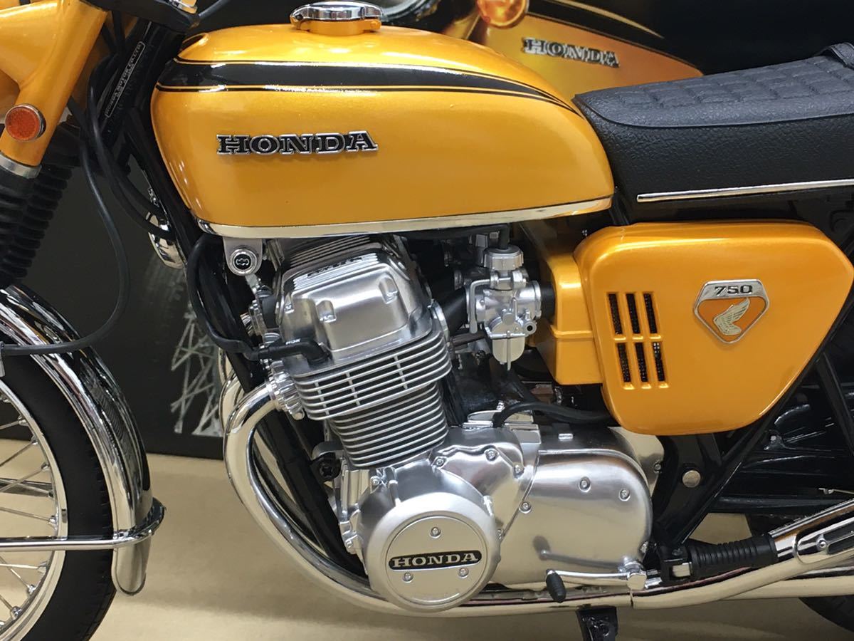 (R850) ミニチャンプス 1/6 ホンダ CB750 K0 1968 ゴールドメタリック 希少 絶版品 旧車 模型 デッドストックの画像5