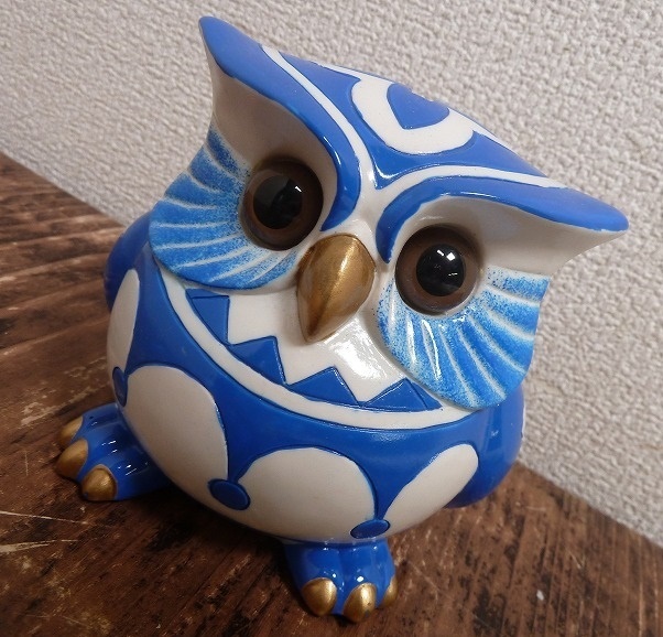 (☆BM)陶器製 ふくろう 貯金箱 梟 ミミズク 青いフクロウ 高さ9㎝ 置物 オブジェ レトロ 鳥 動物_0301＠3