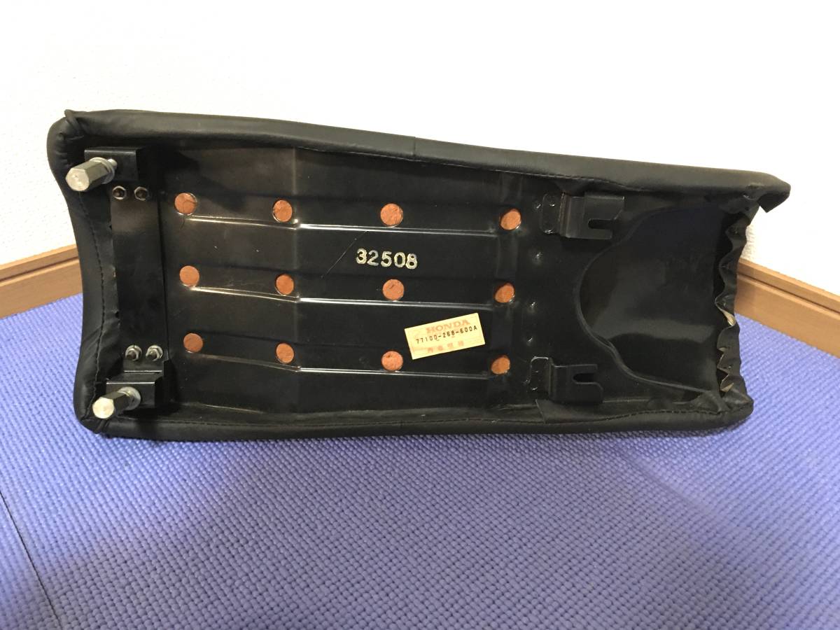 HONDA ホンダ CB72 CB77 Yシート NOS 新品未使用品 | www.annugeo.com