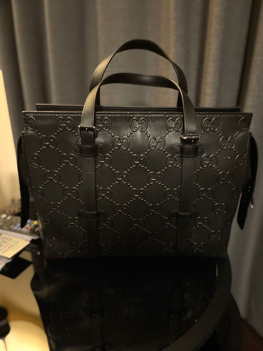 最も完璧な GUCCI 新作 GGエンボス バンブー トートバッグ ビジネス