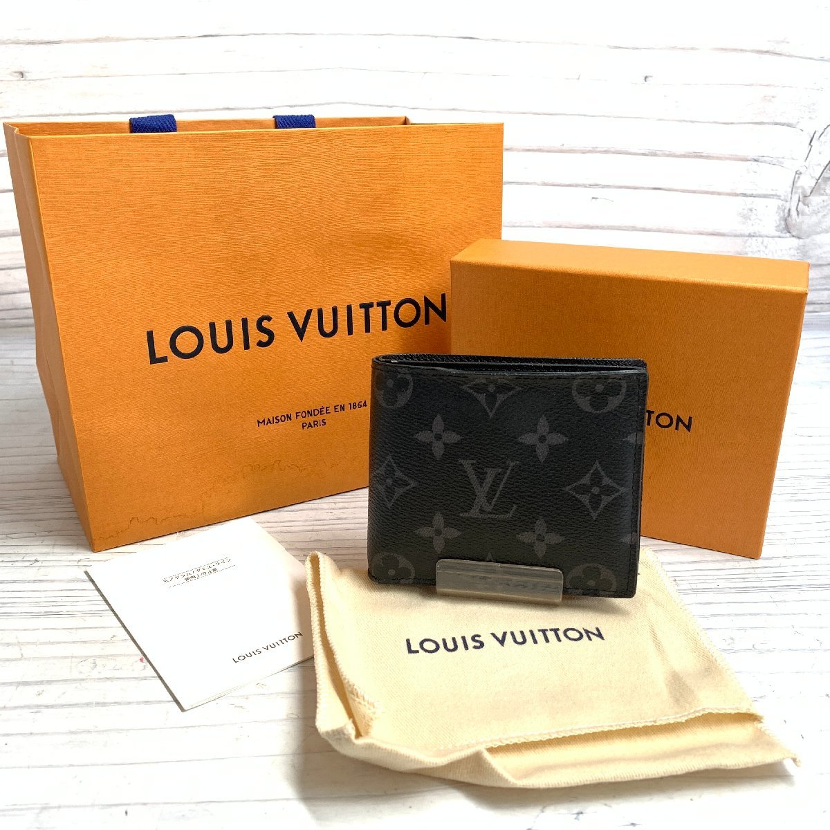 f001 B LOUIS VUITTON 二つ折り財布 ブラック系 M62545 ルイヴィトン モノグラム ポルトフォイユ マルコ ICタグ付きの画像1