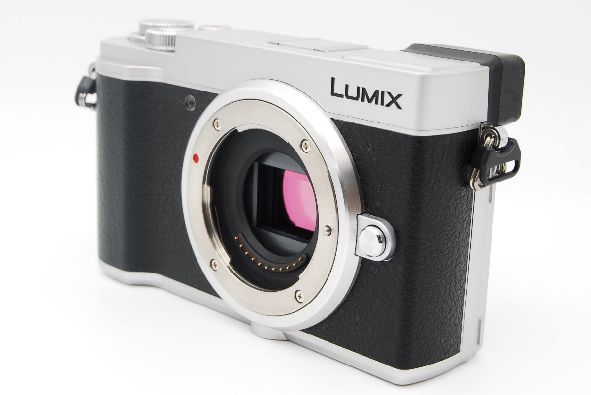 新品級~シャッター回数15回~】PANASONIC パナソニック ミラーレス一眼カメラ ルミックス GX7MK3 ボディ シルバー 管:987 AE8 SEIKO セイコー ファイブ アクタス 自動巻き アンティーク 腕時計