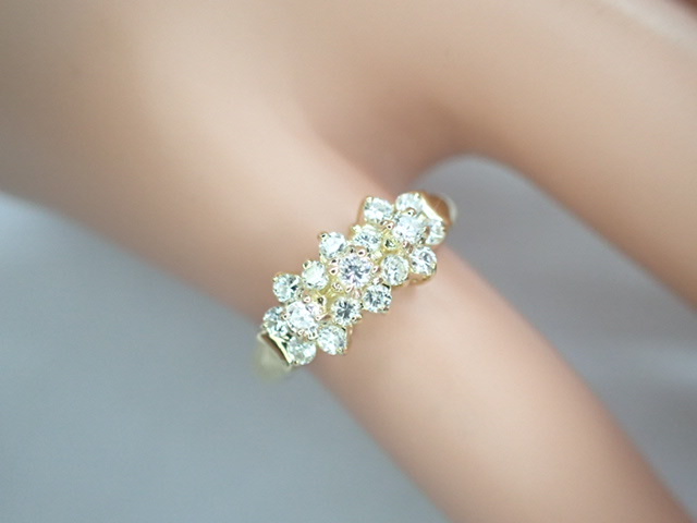 美品 田崎真珠 タサキ K18 ダイヤ計0.32ct デザイン リング 指輪