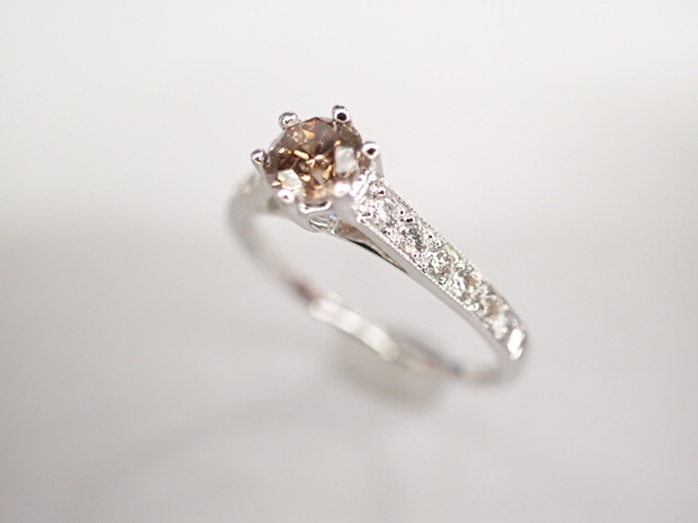 美品 K18(WG) ブラウンダイヤ0.338ct(FB-I1) リング 指輪-