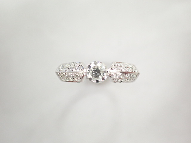 2022年最新海外 美品 Pt900 指輪 リング ダイヤ0.319ct(H-SI2-GOOD