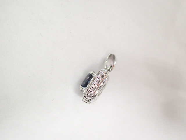美品 クレサンベール Pt900 再結晶アレキ0.71ct ペンダントトップ