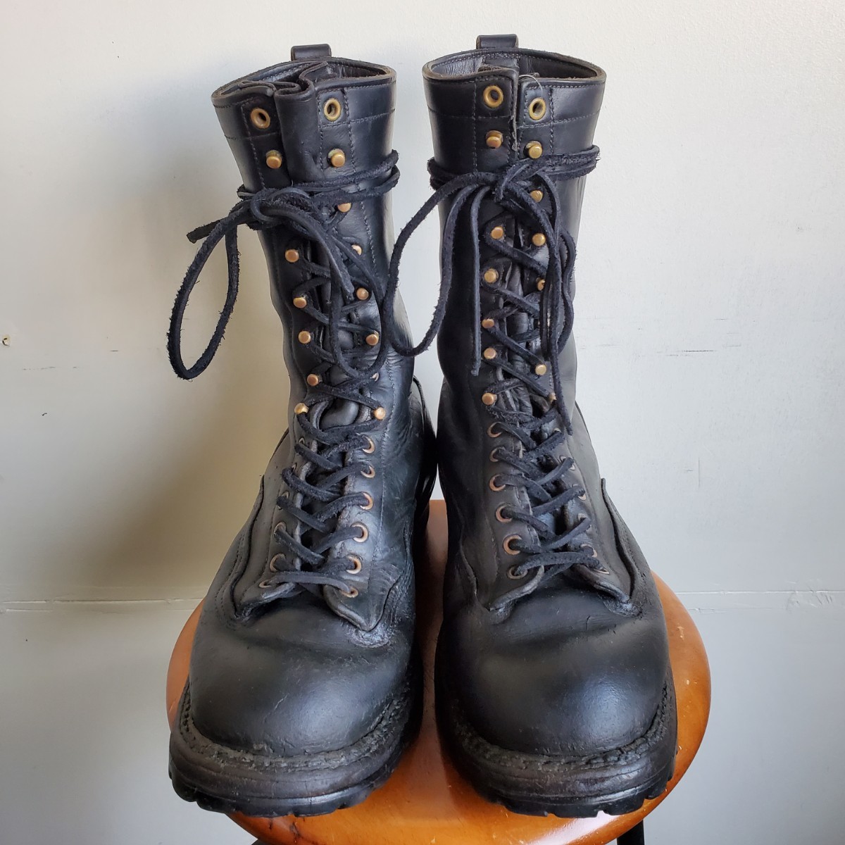 897 ホワイツ White's Boots スモークジャンパー US10 1/2D 10 897 ホワイツ White's Boots スモークジャンパー US10 1/2D 10